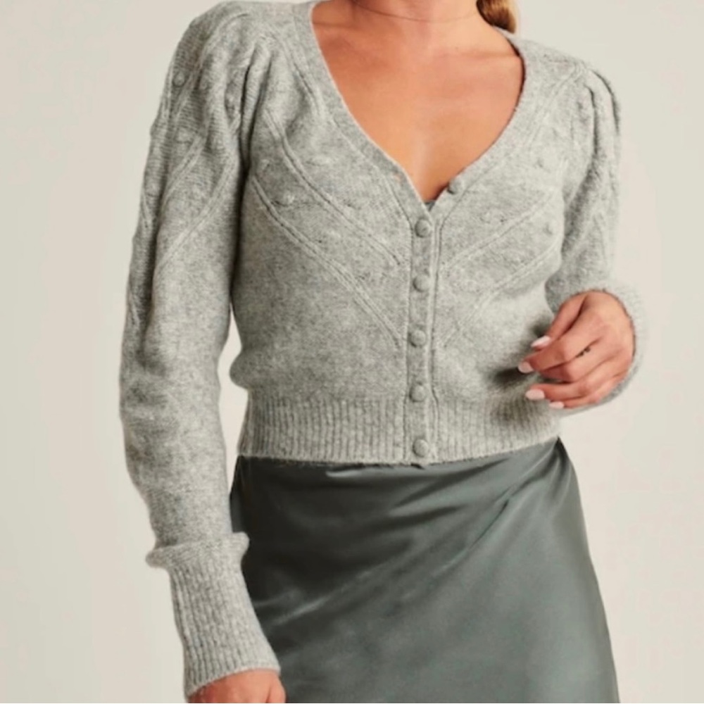 Abercrombie and Fitch Cropped Bobble Cardigan